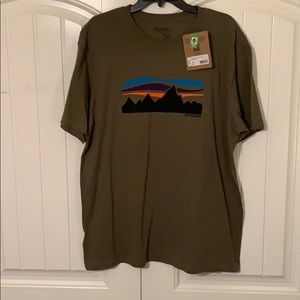 Patagonia t-shirt